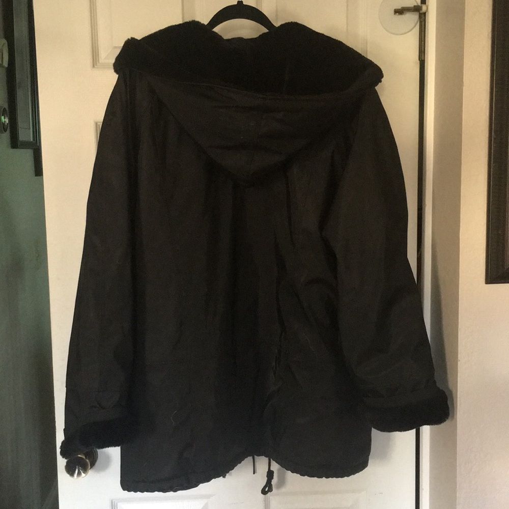 Women’s lined Jacket - Picture 2 of 4